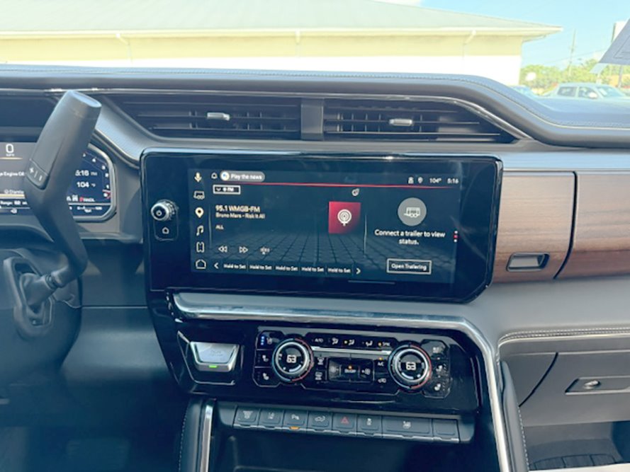 2025 GMC Sierra 2500HD - $98,999