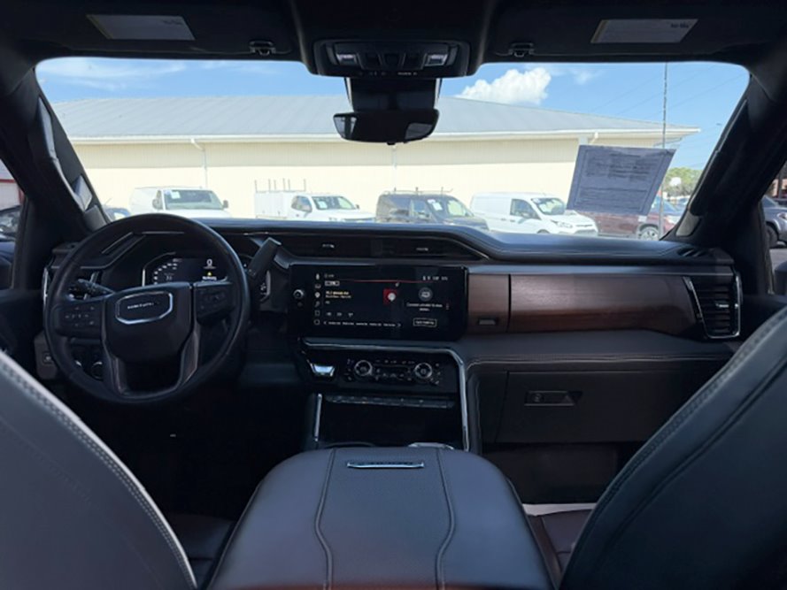 2025 GMC Sierra 2500HD - $98,999