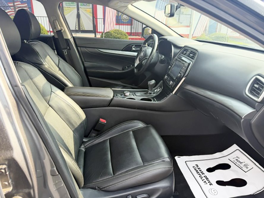 2017 Nissan Maxima