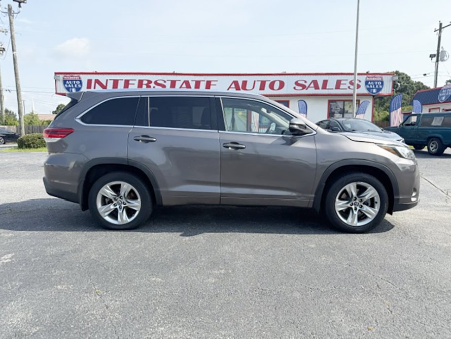 2018 Toyota Highlander Limited Platinum