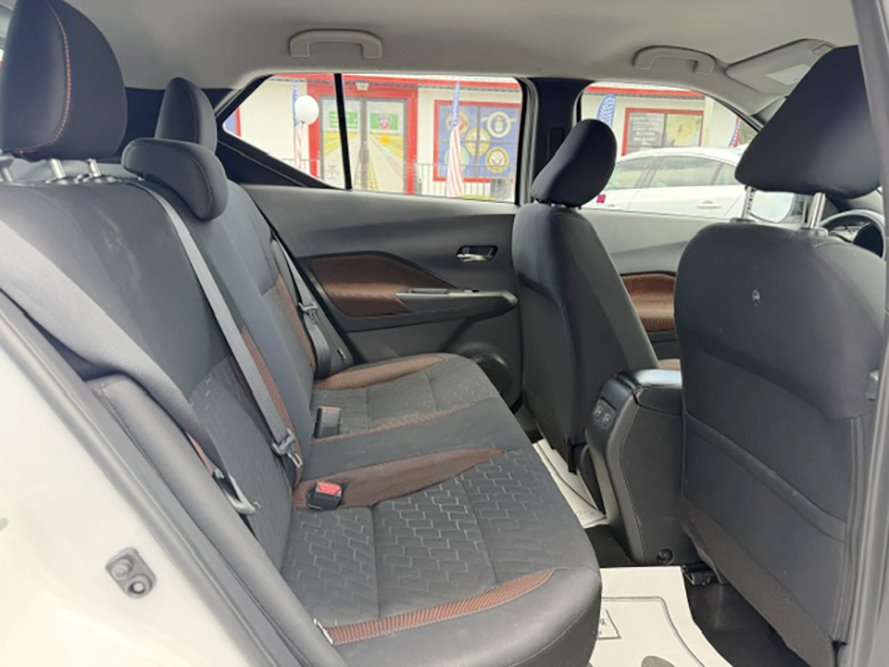 2023 Nissan Kicks