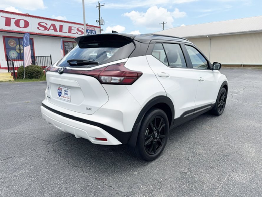 2023 Nissan Kicks