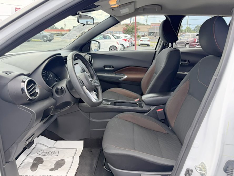 2023 Nissan Kicks
