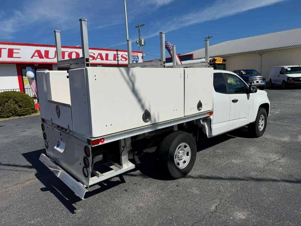 2017 Chevrolet Colorado - $16,900