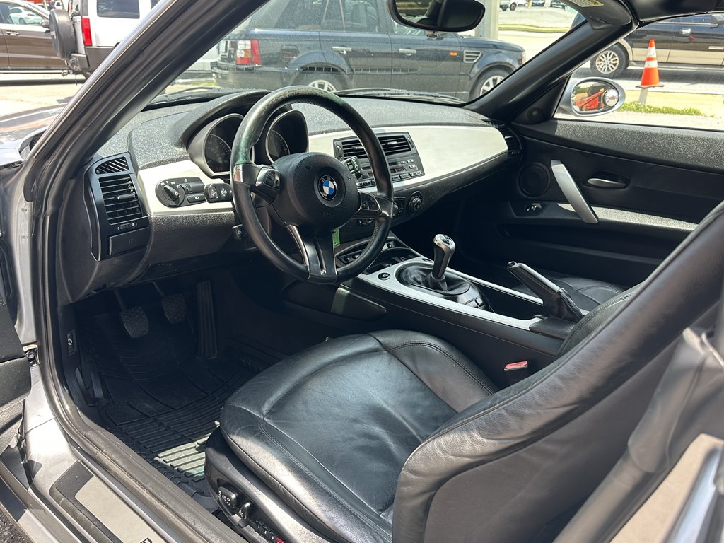 2006 BMW Z4 Convertible - $9,900