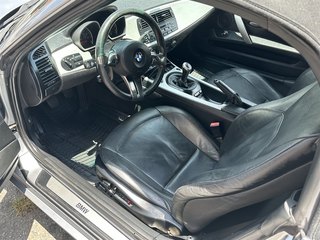 2006 BMW Z4 Convertible - $9,900