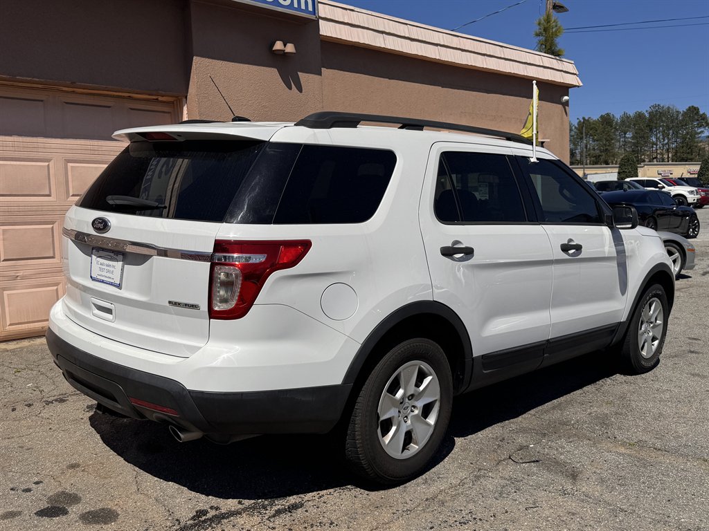2013 Ford Explorer photo