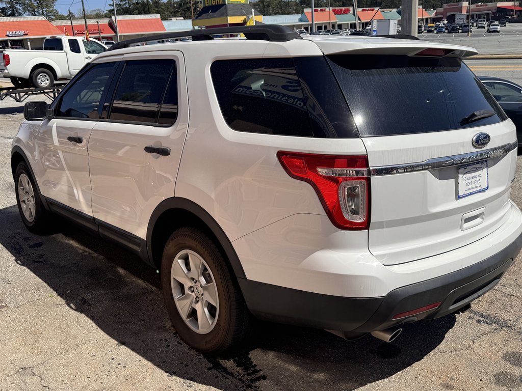 2013 Ford Explorer photo