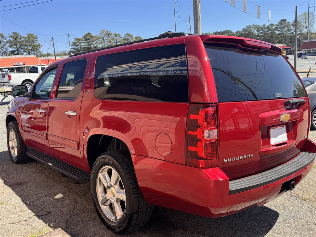 2012 Chevrolet Suburban LT 1500 photo