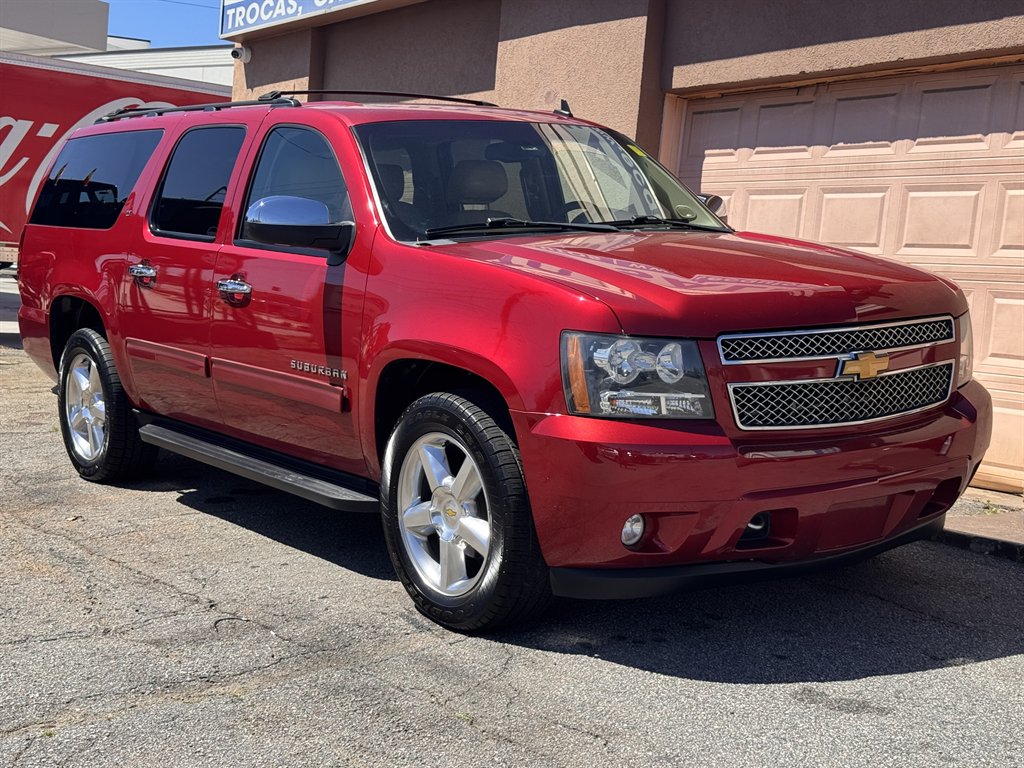 2012 Chevrolet Suburban LT 1500 photo