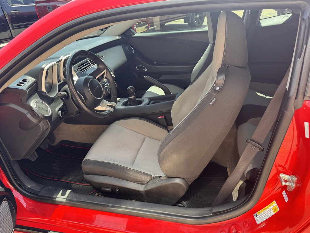 2010 Chevrolet Camaro LT photo