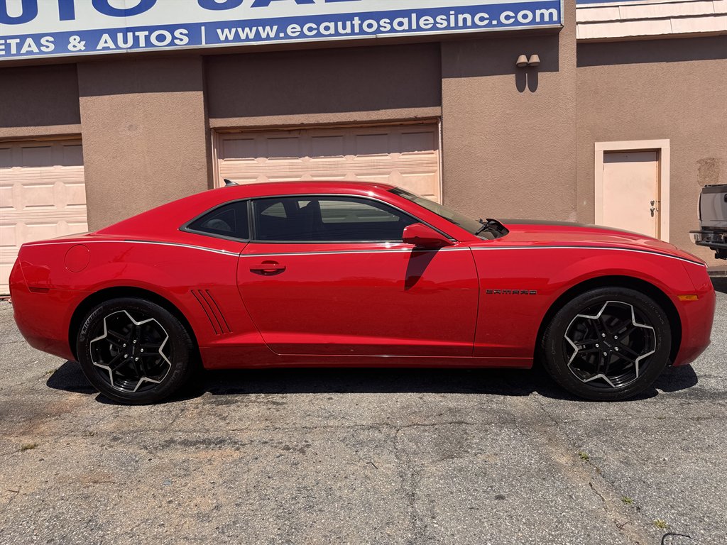 2010 Chevrolet Camaro LT photo