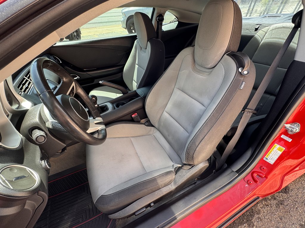 2010 Chevrolet Camaro LT photo