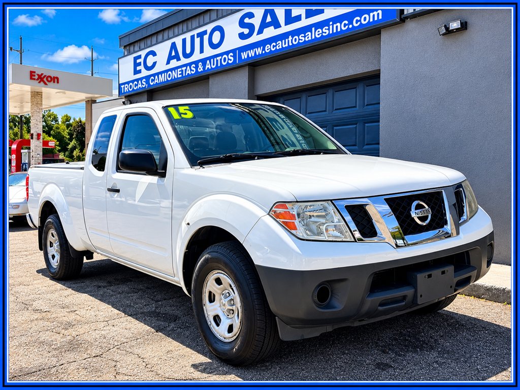 2015 Nissan Frontier - $9,800