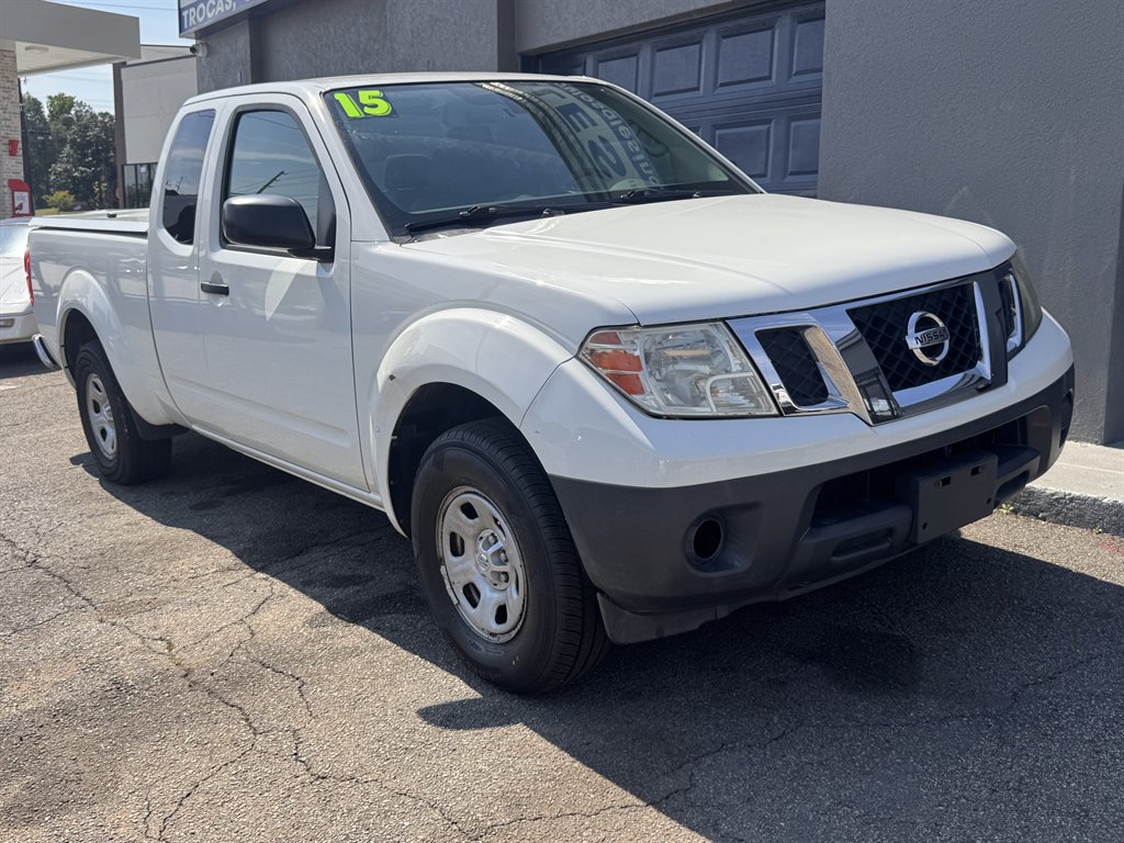 2015 Nissan Frontier - $9,800