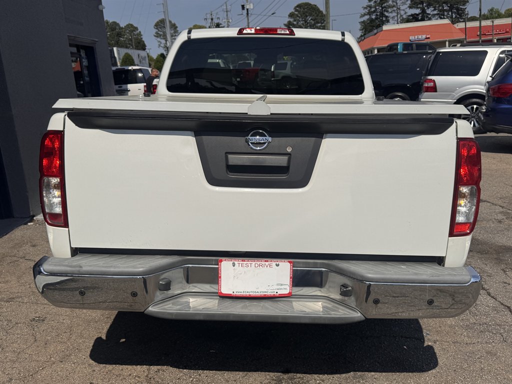 2015 Nissan Frontier - $9,800