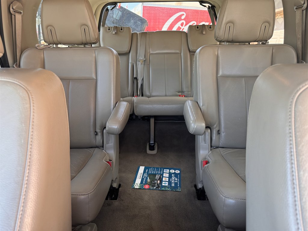 2011 Ford Expedition - $9,800