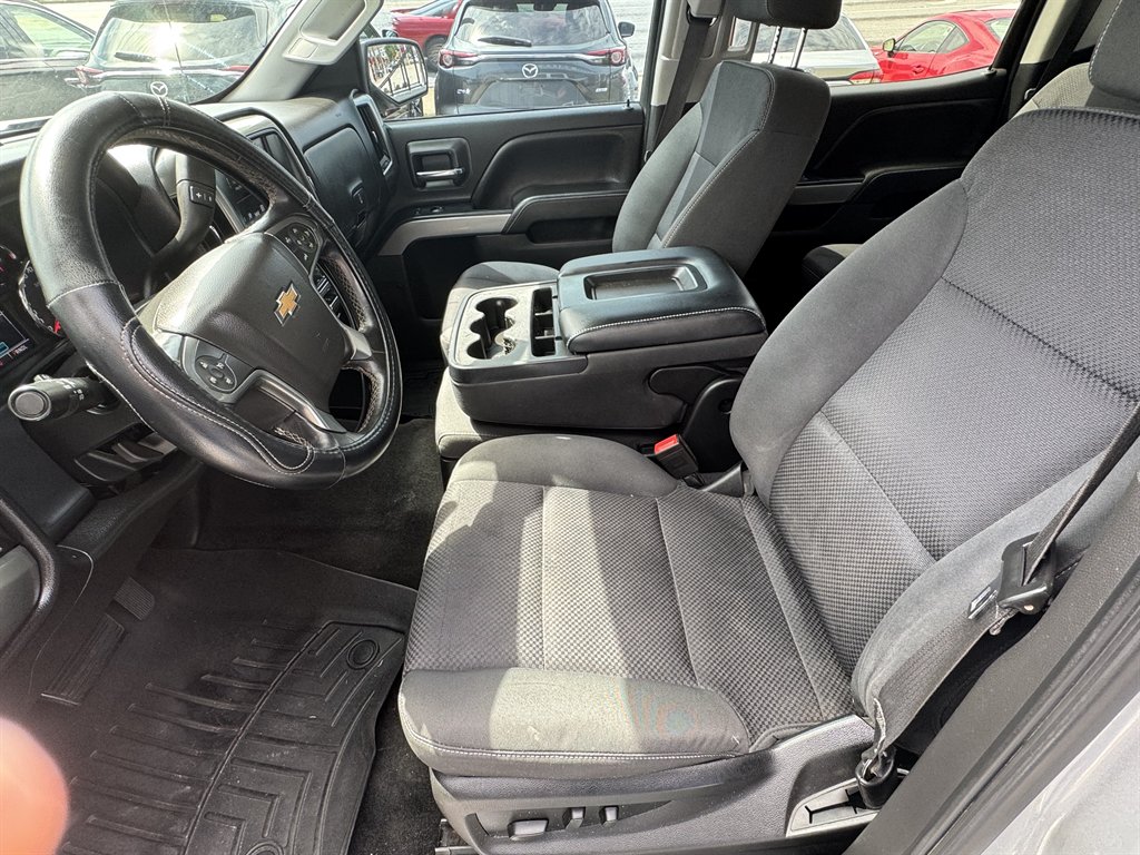 2018 Chevrolet Silverado - $16,900