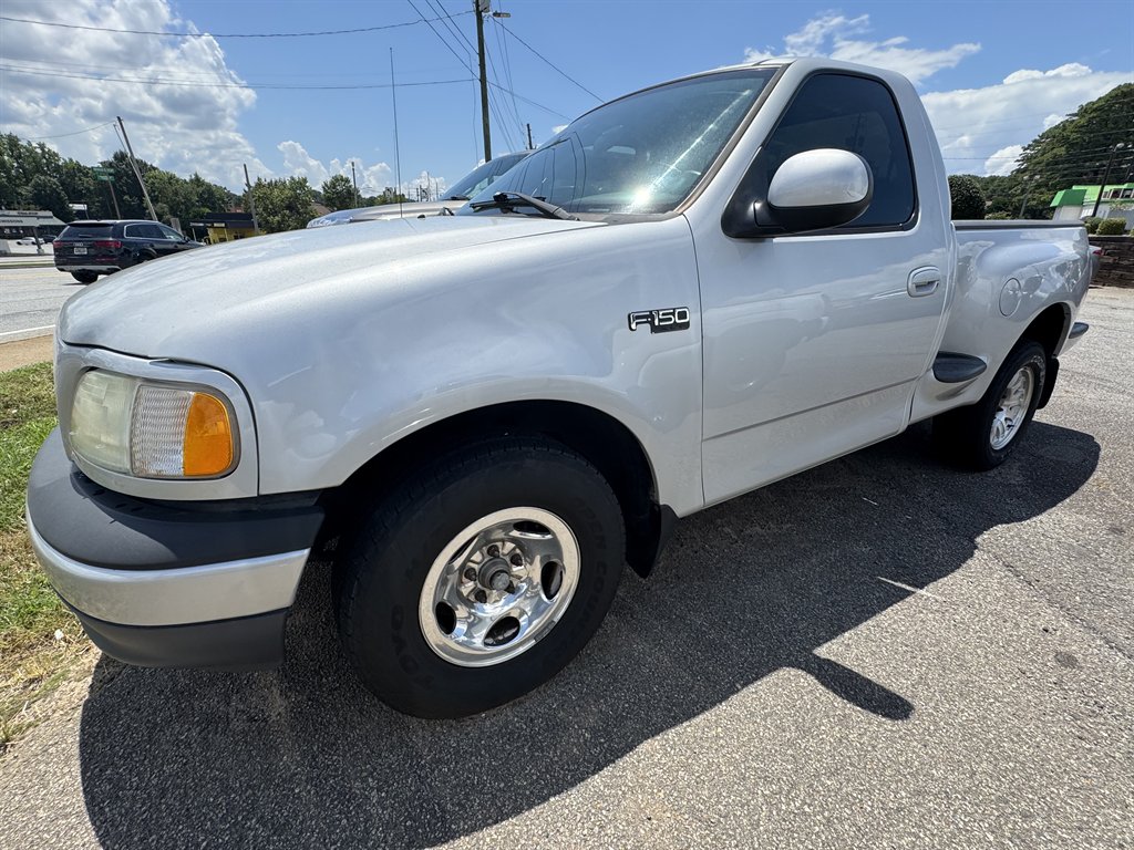 2003 Ford F-150 - $6,900