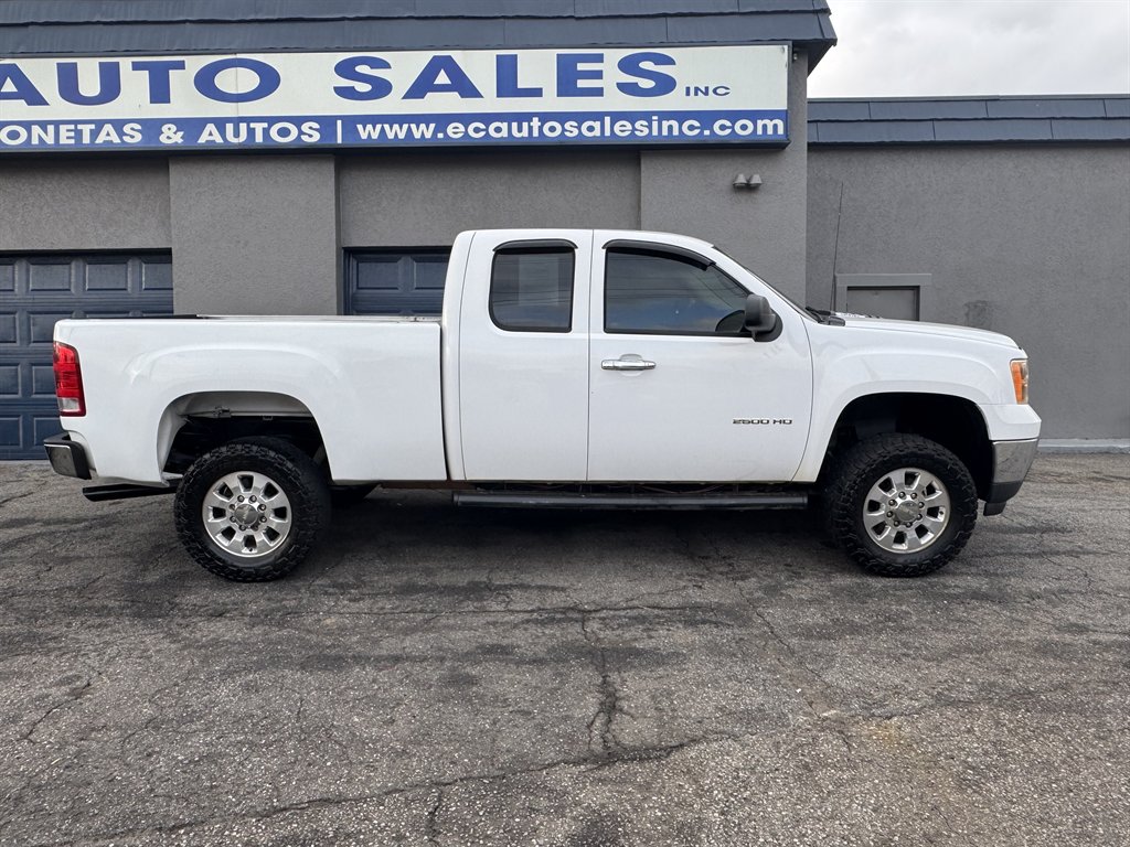 2013 GMC Sierra - $13,900