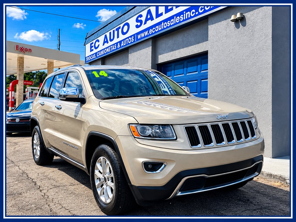 2014 Jeep Cherokee - $10,900
