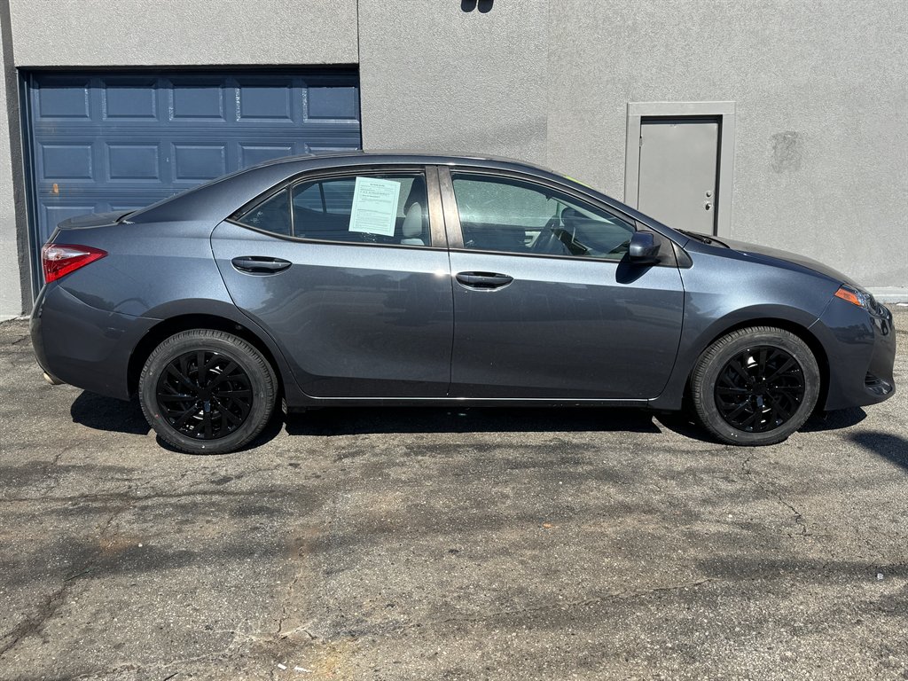 2018 Toyota Corolla - $10,900