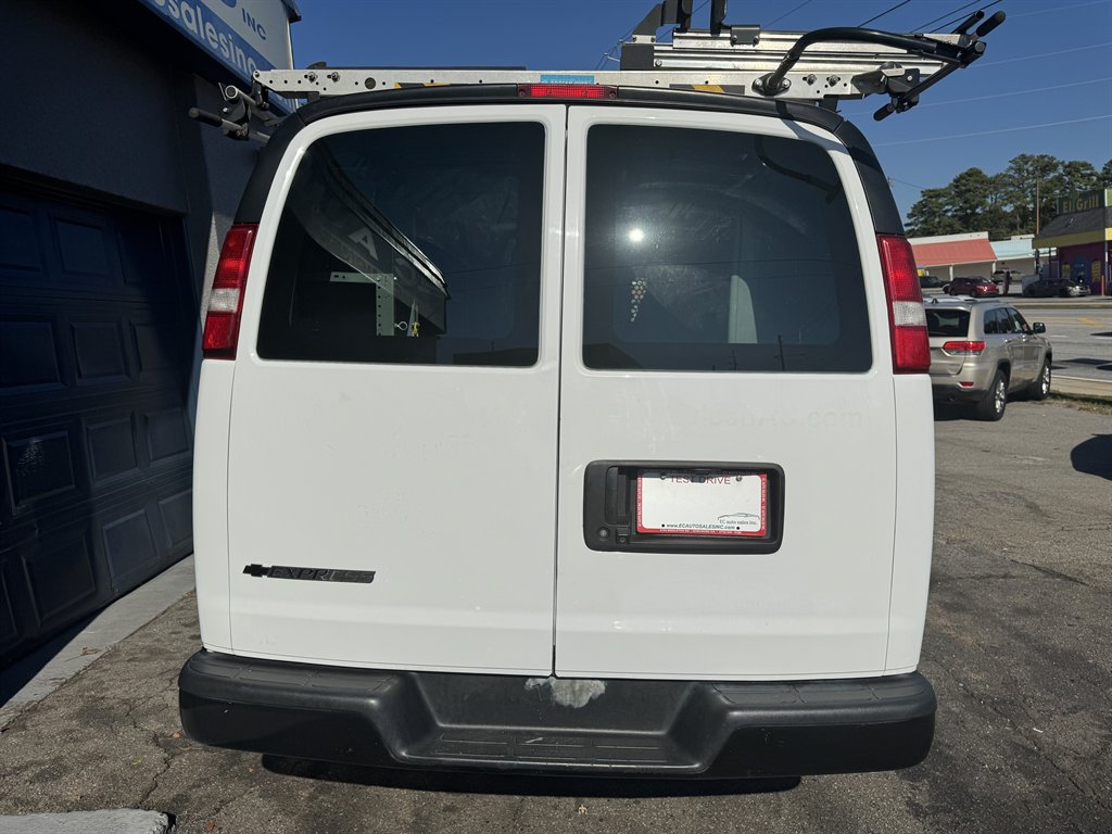 2021 Chevrolet Express - $16,900