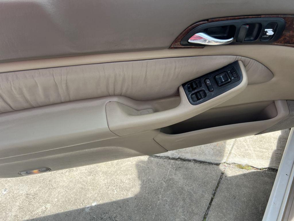 1999 Acura CL 2.3 photo