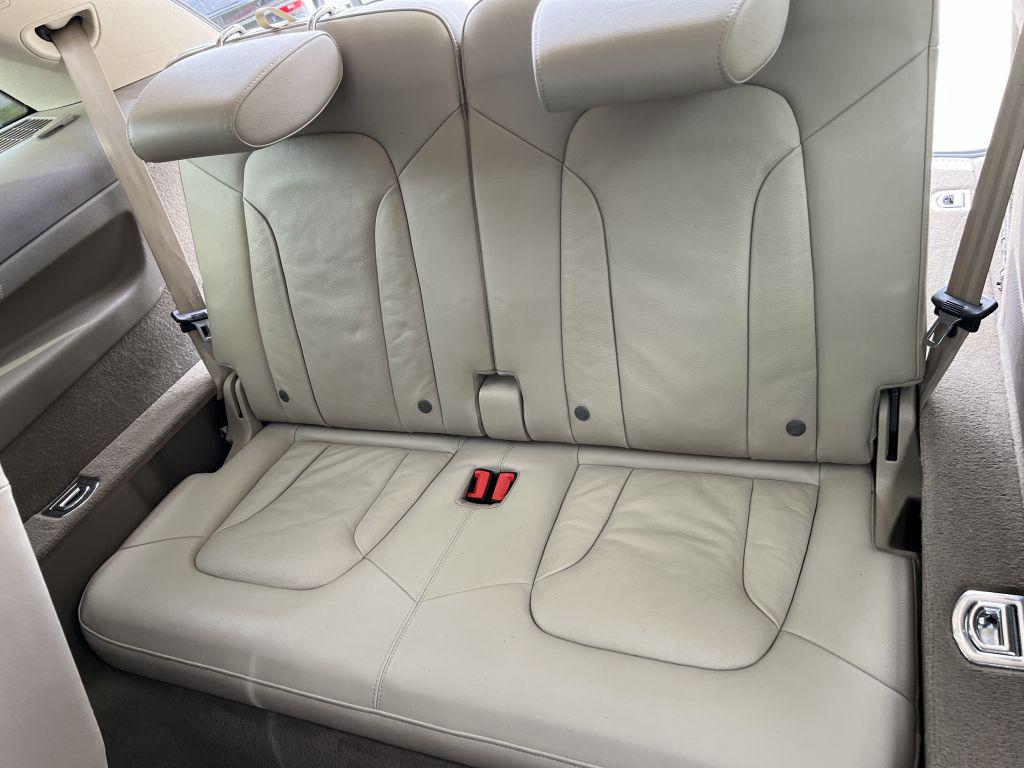 2013 Audi Q7 3.0 quattro TDI Prestige photo
