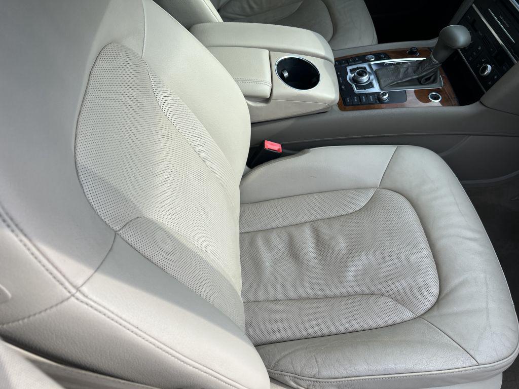 2013 Audi Q7 3.0 quattro TDI Prestige photo
