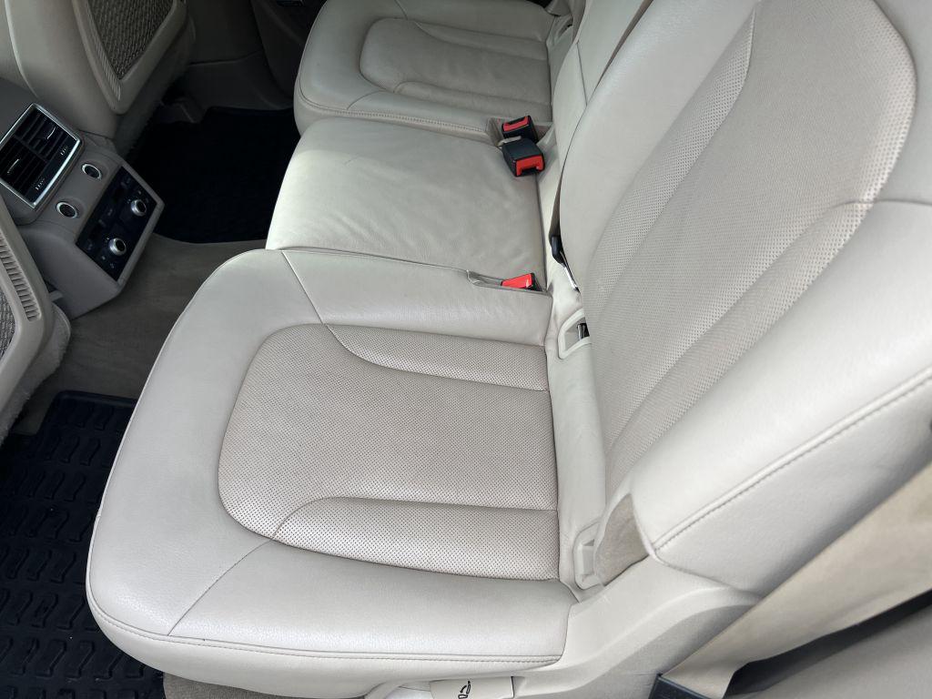 2013 Audi Q7 3.0 quattro TDI Prestige photo