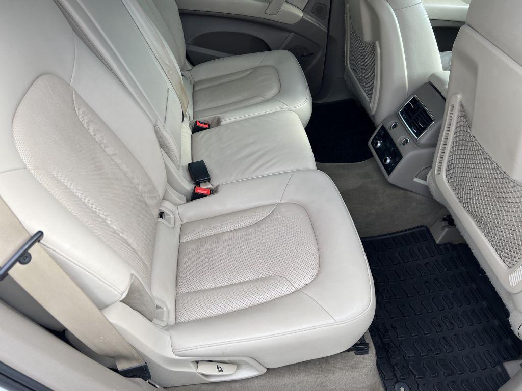 2013 Audi Q7 3.0 quattro TDI Prestige photo