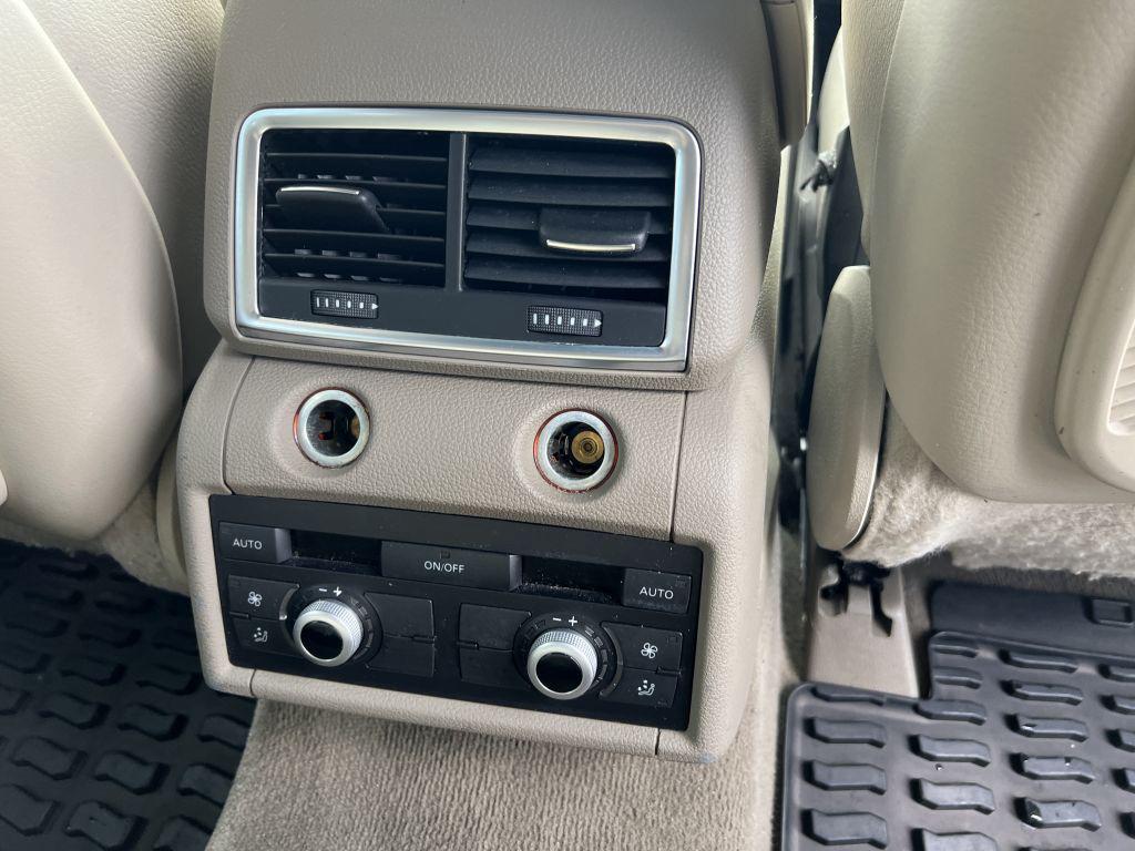 2013 Audi Q7 3.0 quattro TDI Prestige photo
