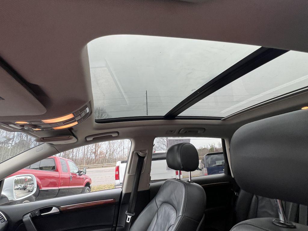2012 Audi Q7 3.0 quattro TDI Premium Plus photo