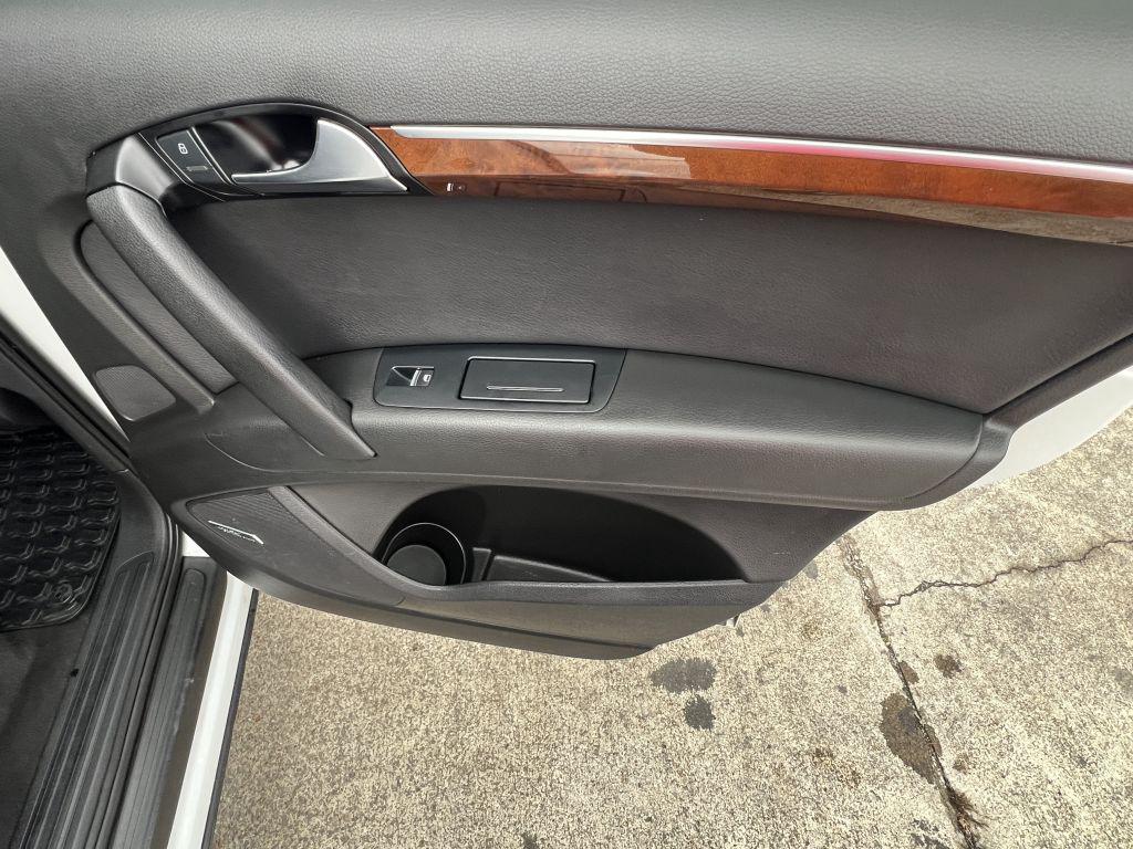 2012 Audi Q7 3.0 quattro TDI Premium Plus photo