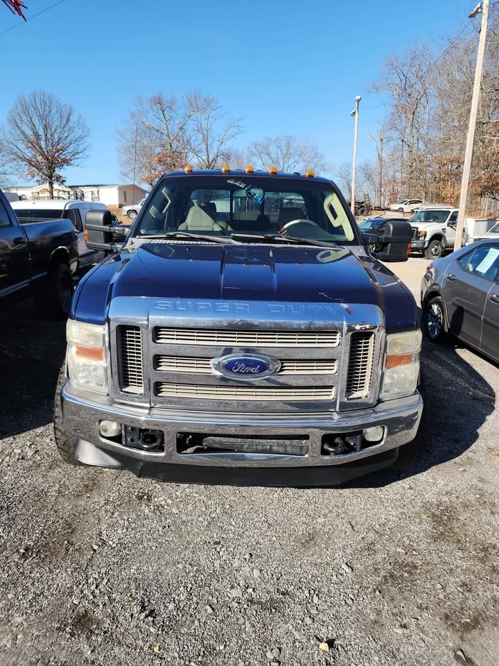2010 Ford F-250 - $9,995