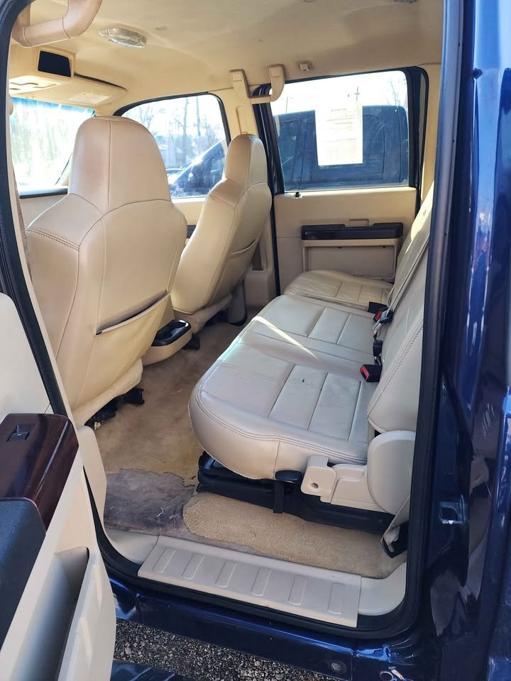 2010 Ford F-250 - $9,995