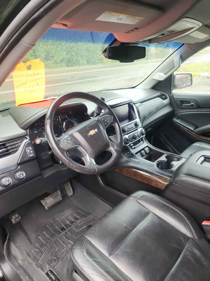 2015 Chevrolet Tahoe - $13,500