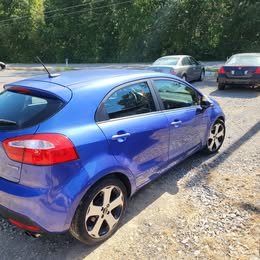 2013 Kia Rio - $6,500