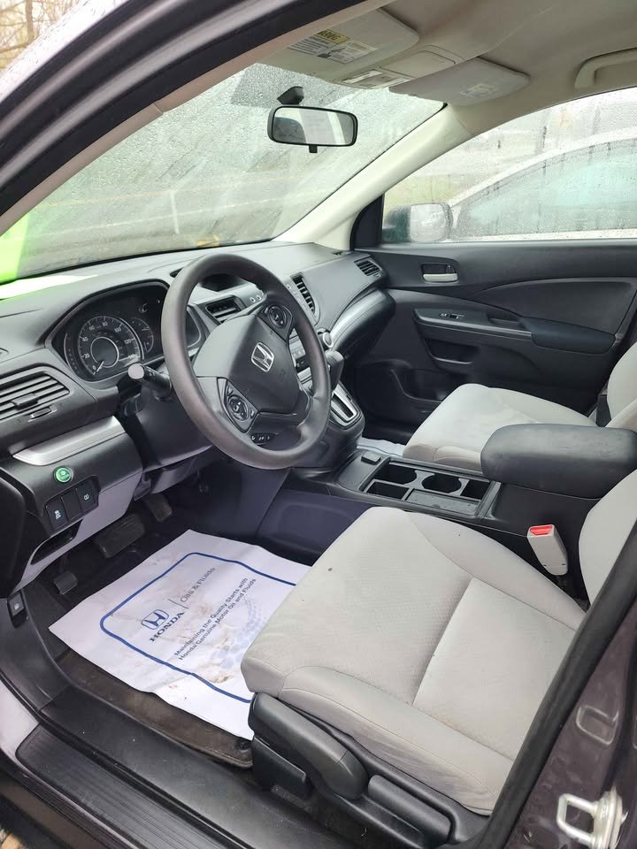 2015 Honda CR-V - $9,995