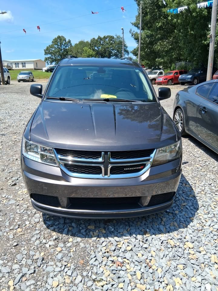 2018 Dodge Journey - $9,995