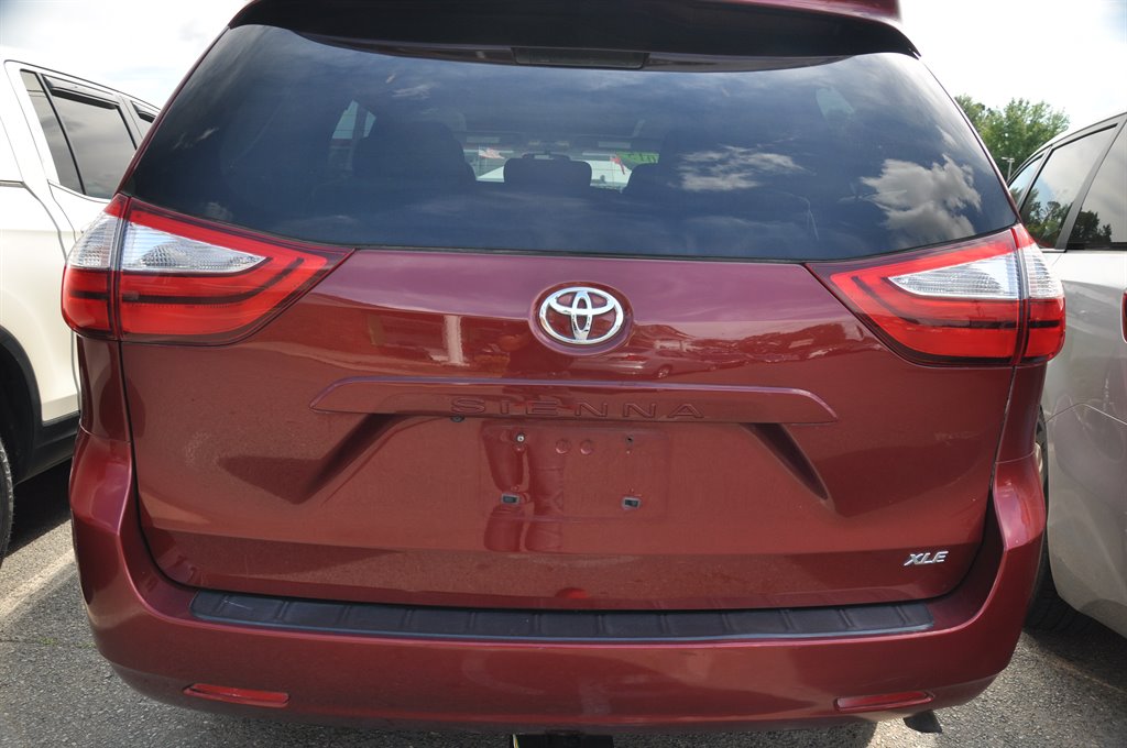 2015 Toyota Sienna