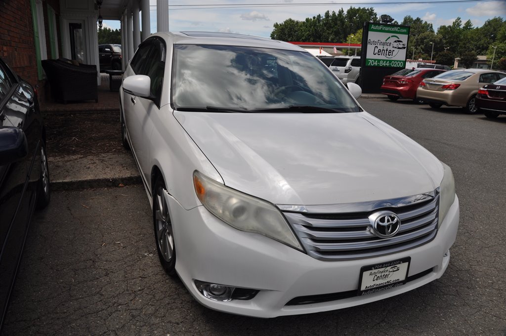 2011 Toyota Avalon