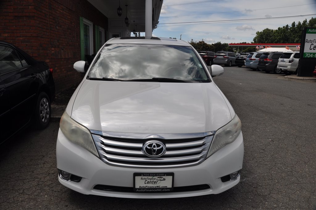 2011 Toyota Avalon