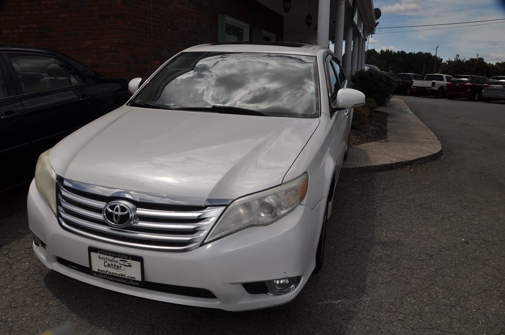 2011 Toyota Avalon