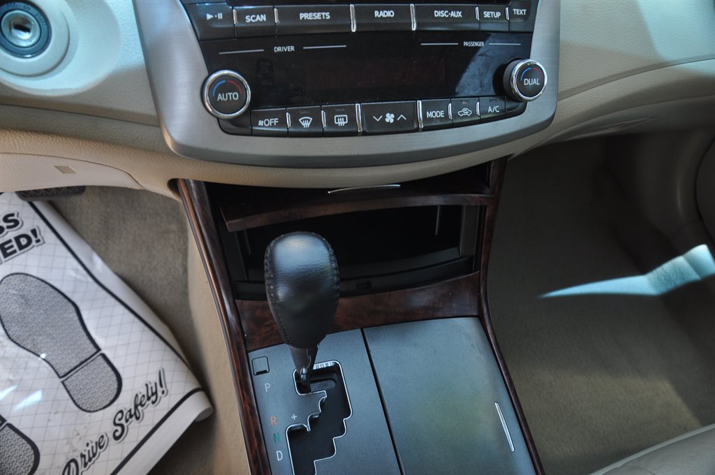 2011 Toyota Avalon
