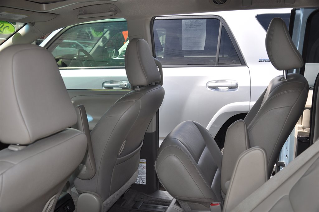 2015 Toyota Sienna