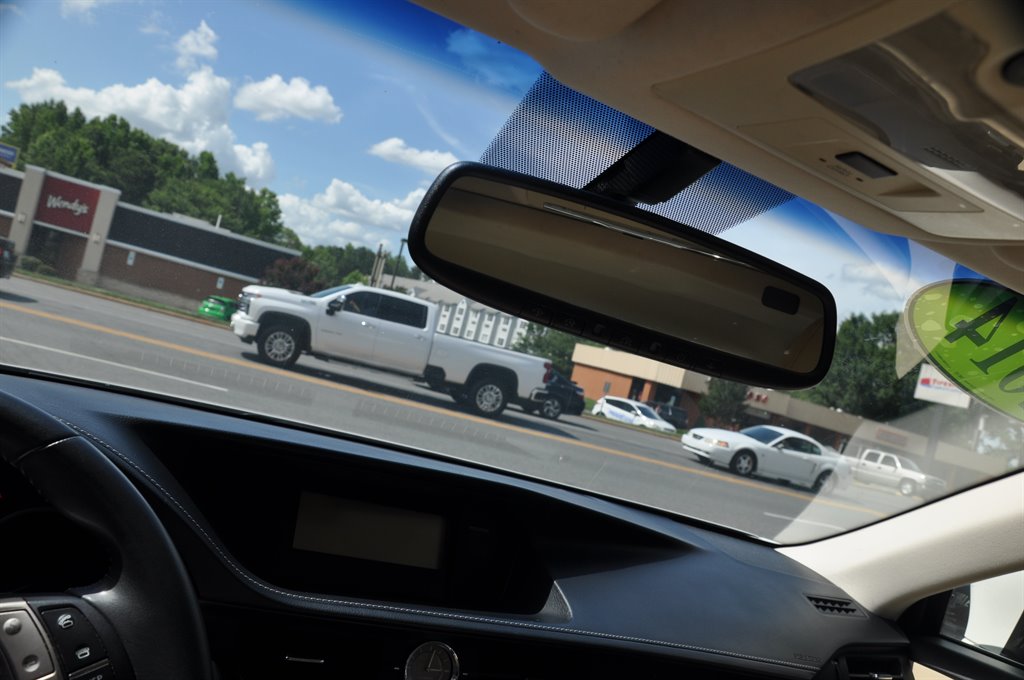 2014 Lexus ES