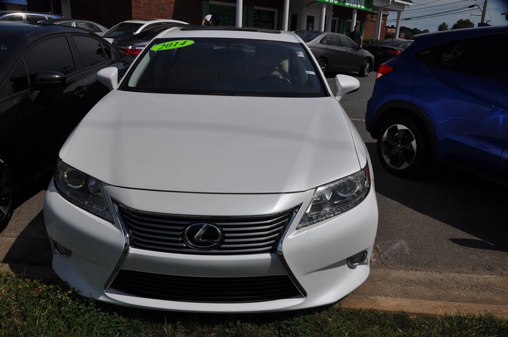 2014 Lexus ES