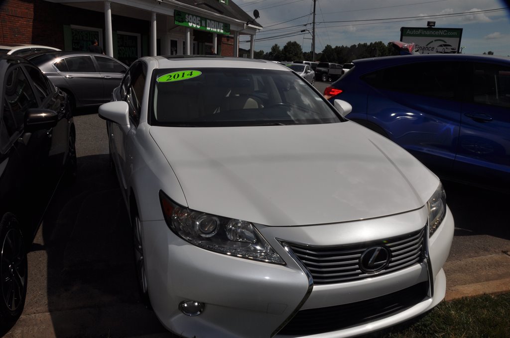 2014 Lexus ES